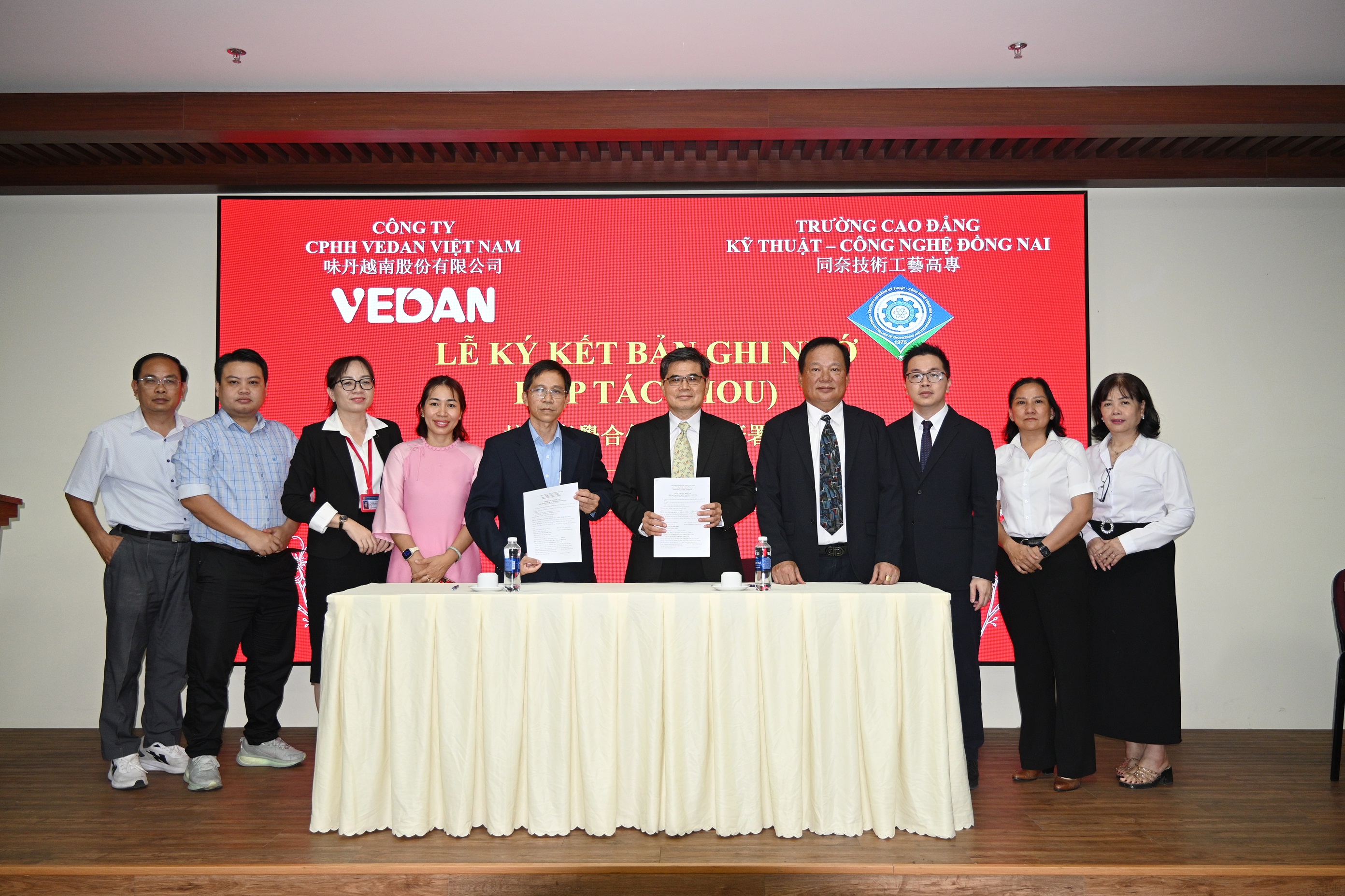 DNCET KÝ KẾT THỎA THUẬN HỢP TÁC (MOU) VỚI CÔNG TY CỔ PHẦN HỮU HẠN VEDAN VIỆT NAM