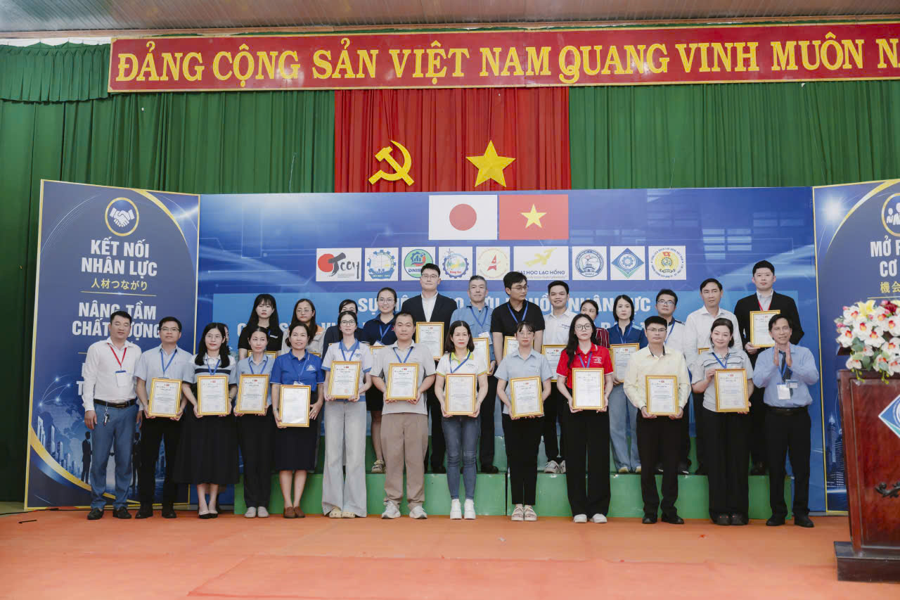 GIAO LƯU NGUỒN NHÂN LỰC GIỮA HỌC SINH, SINH VIÊN VÀ DOANH NGHIỆP NHẬT BẢN - MỞ RỘNG CƠ HỘI VIỆC LÀM, ĐỊNH HƯỚNG  NGHỀ NGHIỆP