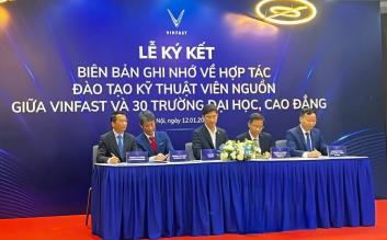 Trường Cao đẳng Kỹ thuật - Công nghệ Đồng Nai tham dự lễ ký kết hợp tác đào tạo kỹ thuật viên nguồn cùng Vinfast